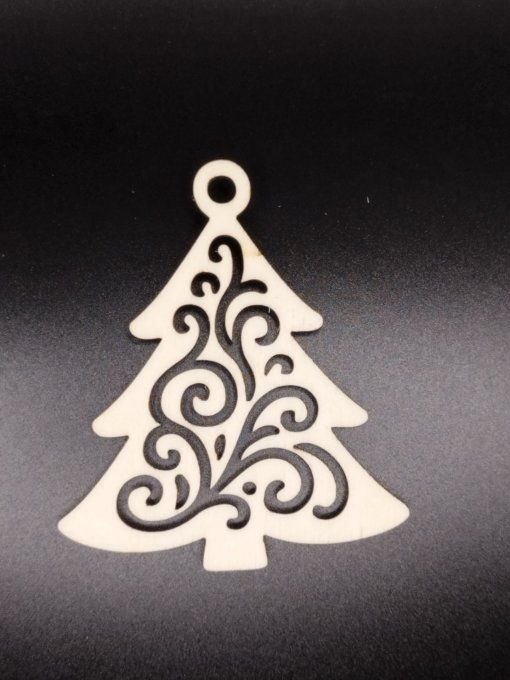 Déco forme sapin  6 branches motifs liseret