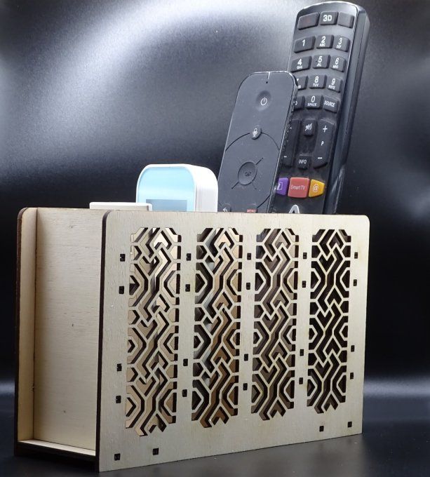 Organiseur de salon omega pour télécommandes 4 compartiments en bois de peuplier